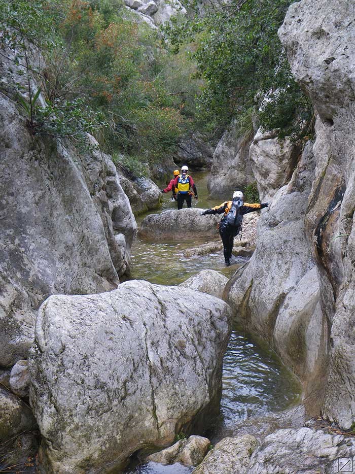 Canyoning am Gardasee in Trentino Outdoor Sommer  