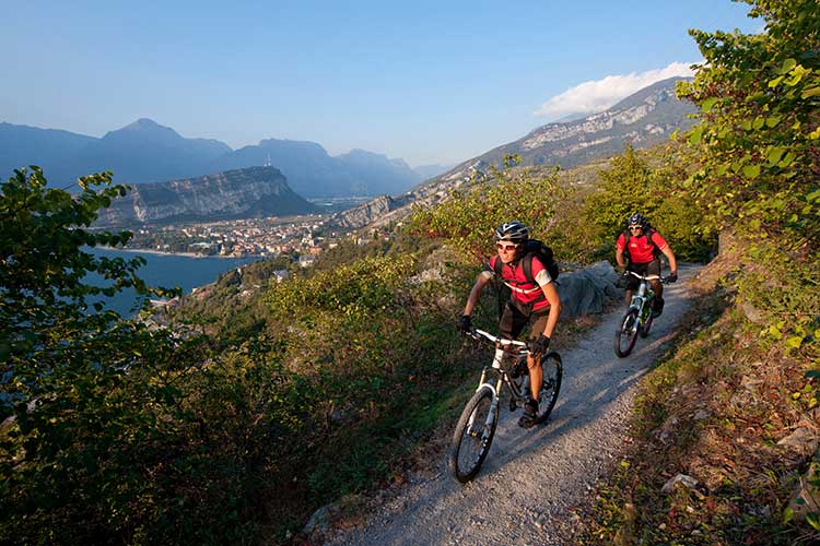 Emtb Adventure: Entdeckt den Garda Trentino mit dem Elektrofahrrad Events  