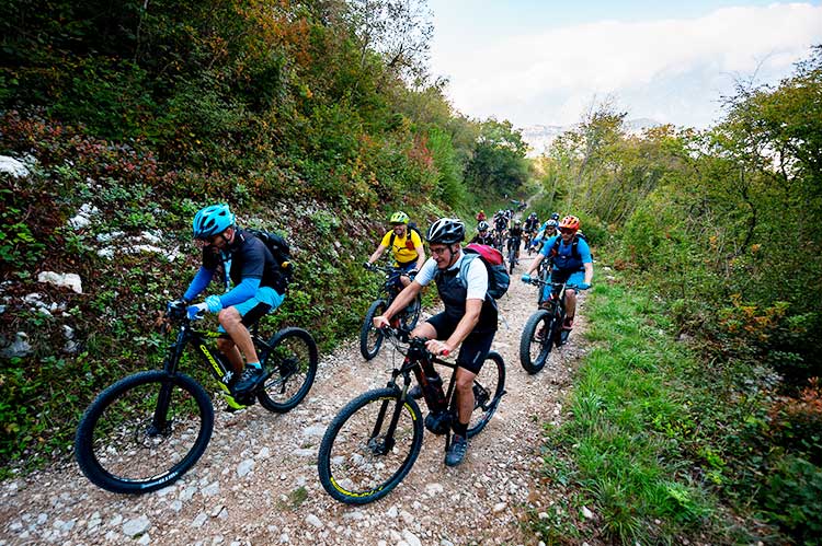 E-bikes: cycling with the electric bicycle all around Lake Garda Autumn Most Popular Articles Outdoor  