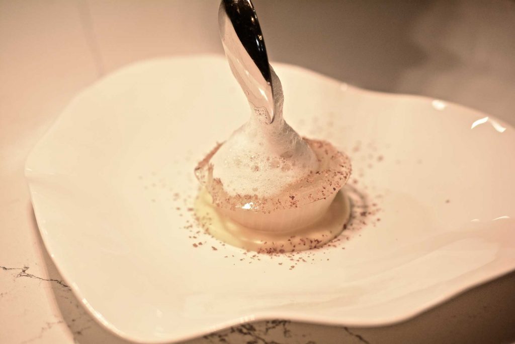 Peter Brunel-Gourmet Restaurant, eine Schatzkiste mit authentischer Kochkunst im Herzen des Gardasees Trentino. Gastronomie  