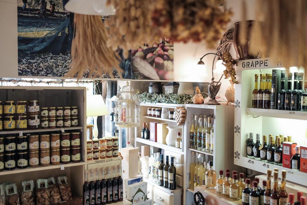 Shoppen am Gardasee im Trentino: Unter Made in Italy und typischen Produkten Tipps Winter  