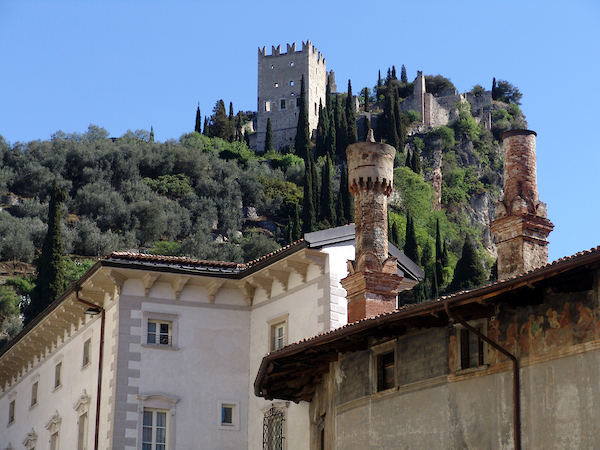 Storie e aneddoti poco noti del Garda Trentino Cultura Garda Stories  