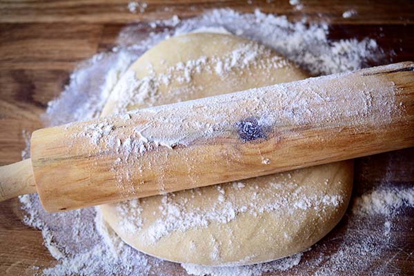 APPLE STRUDEL: THE SWEET WITH THE DOLOMITES IN ITS HEART Food and wine Recipes  