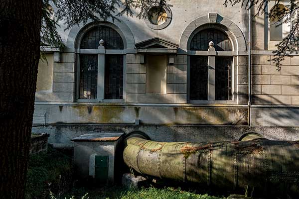 Das Wasserkraftwerk in Fies, Dino Garda Stories Garda Trek  