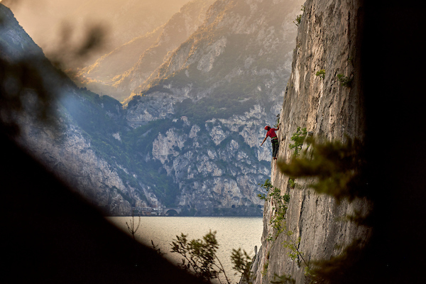The Outdoor Sports Paradise is called Garda Trentino Outdoor  