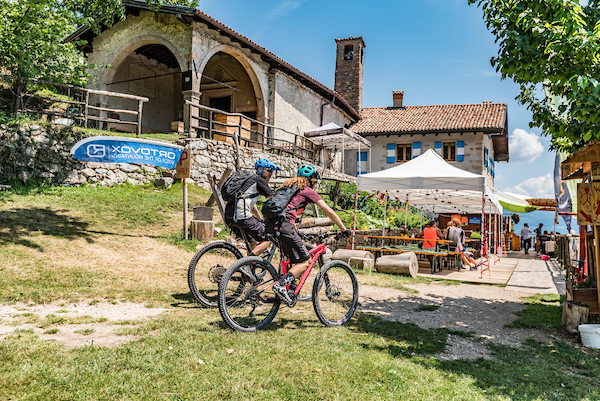 Everyone on mountain bikes in Garda Trentino thanks (also) to Uli Stanciu Outdoor  